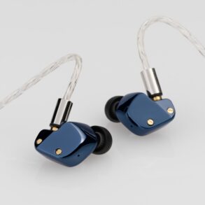 final A8000 DC In-Ear-Paar mit Kabel