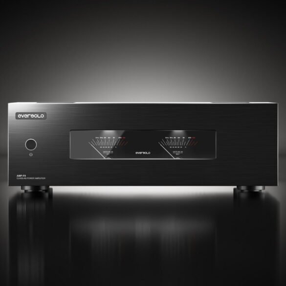 Eversolo AMP-8 - Frontansicht mit VU-Meter