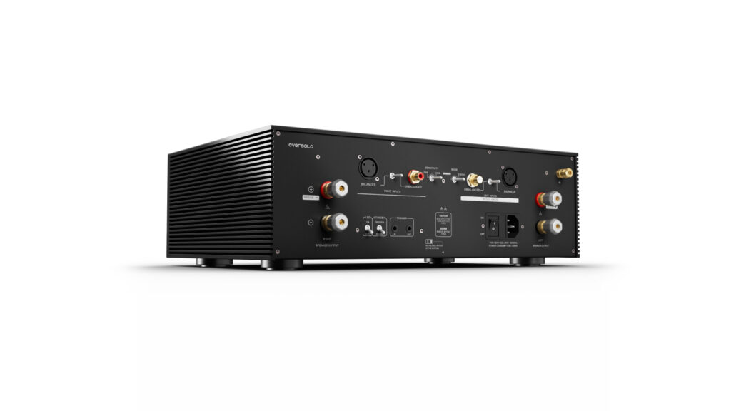 Eversolo AMP-8 - Ansicht auf Anschlüsse seitlich