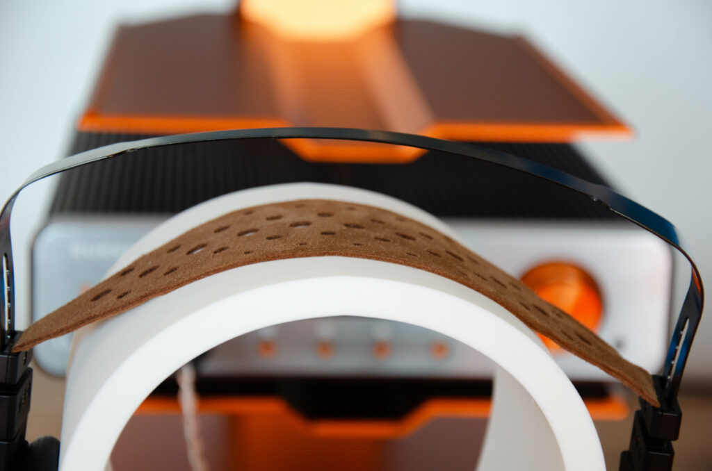 Fosi Audio i5 - Kopfband aud Kopfhörerständer