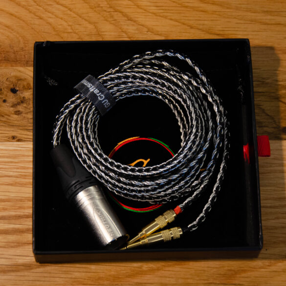 GU Craftsman Kopfhörerkabel - Anschlüsse: 4-Pol-XLR und 2x 3,5mm 3-Pol-Klinke in Verpackung