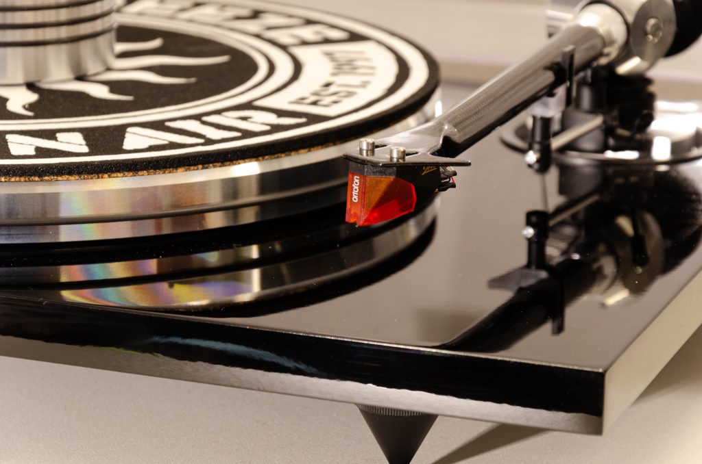 Ortofon 2M Bronze Detailansicht seitlich