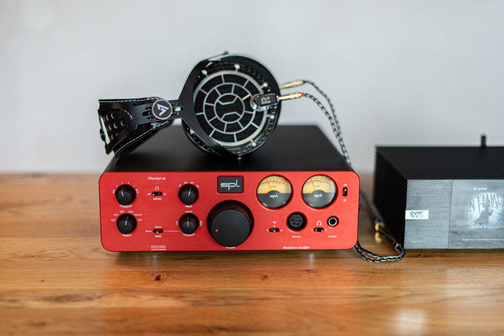 SPL Phonitor xe mit Verum 2 und Evesolo DMP-A6 von vorne