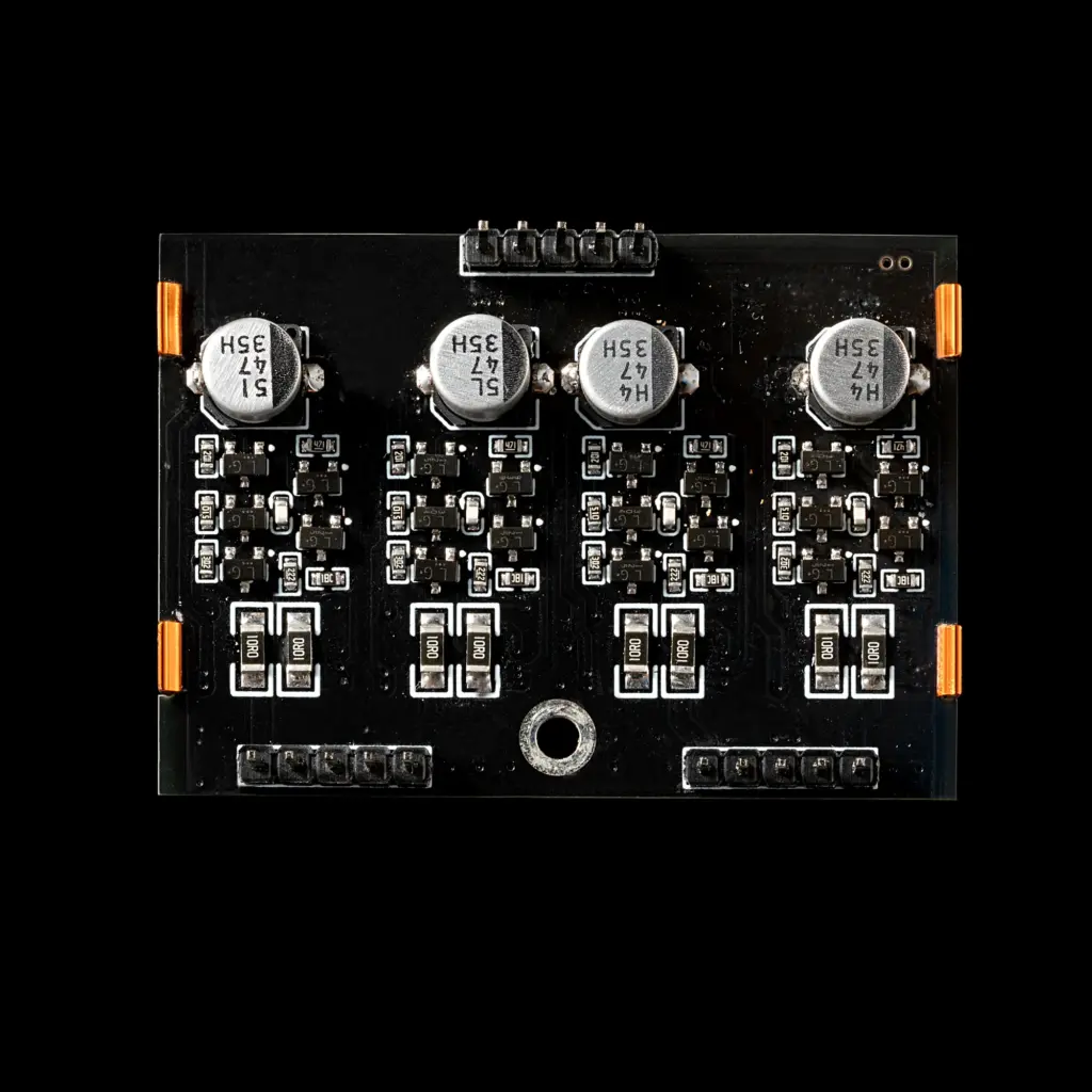 Burson Soloist Prime Voyager - Ansicht auf die dedizierte IEM-Stage in diskretem Class-A ohne Kühler