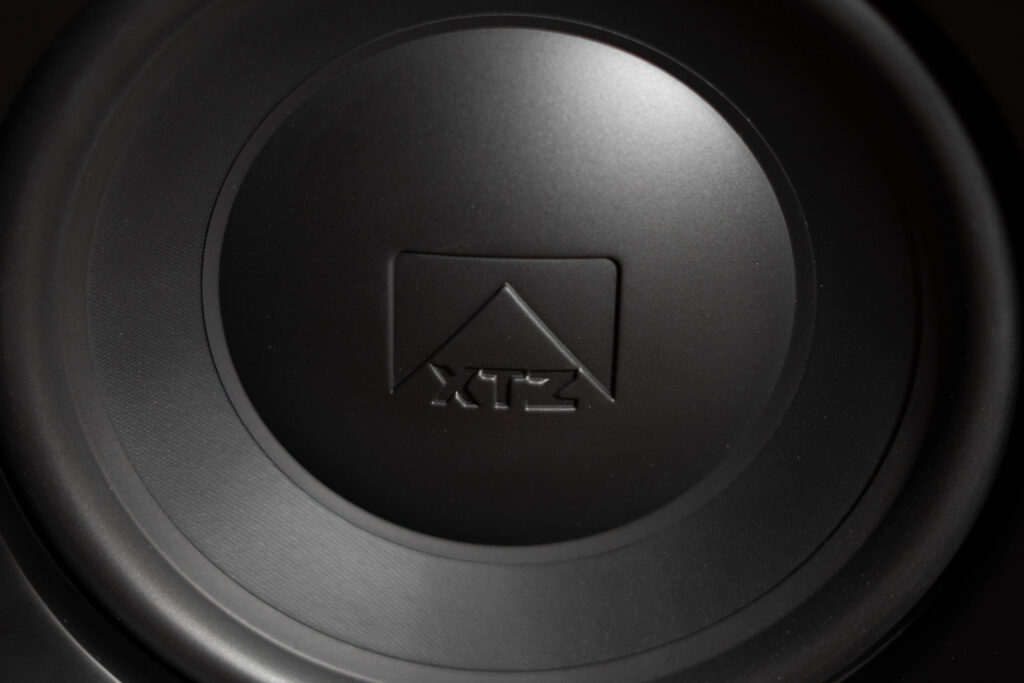 XTZ Cinema Sub 2x12 Edge - Chassis im Detail