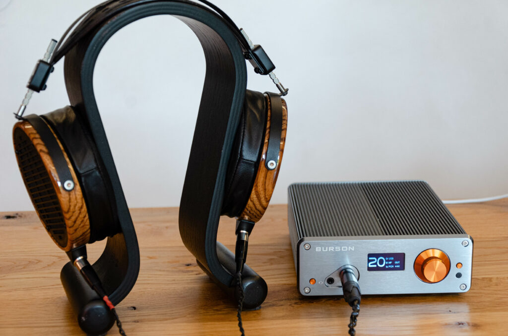 Audeze LCD‑3 Zebrano am Burson Audio Playmate 3 Deluxe