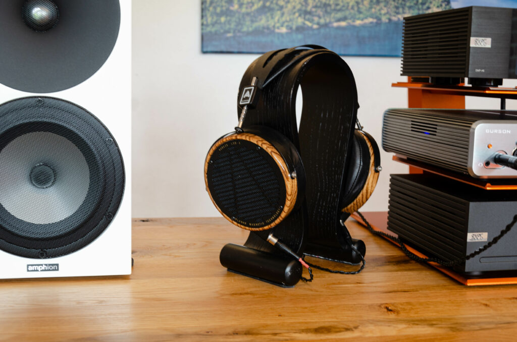Audeze LCD‑3 Zebrano am Burson Audio Conductor GT4 Deluxe mit Eversolo DMP-A6 & AMP-F2 sowie Amphion Argon 3S
