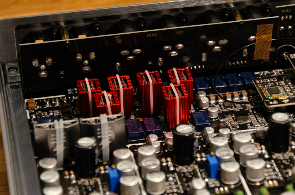 Burson Conductor GT4 - geöffnet, Ansicht auf OpAmps
