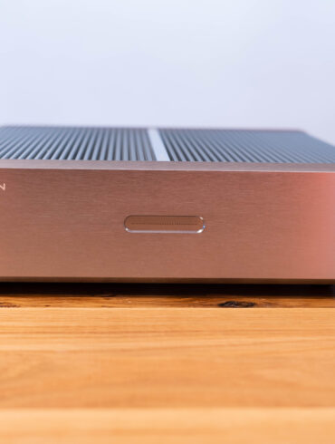 Burson Audio Timekeeper GT4 - Ansicht von vorne