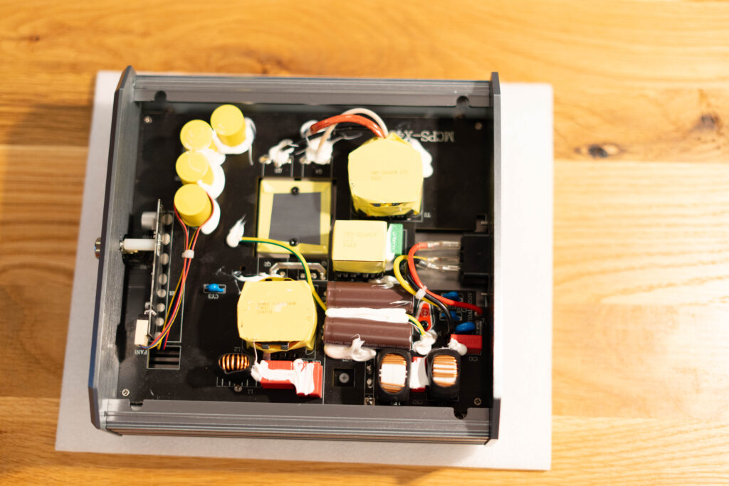 Burson Audio Timekeeper GT4 - geöffneter Fusion Core