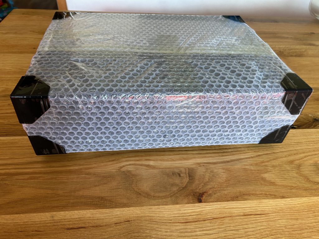 Transaudio D5pro in Luftpolsterfolie mit Kantenschutz